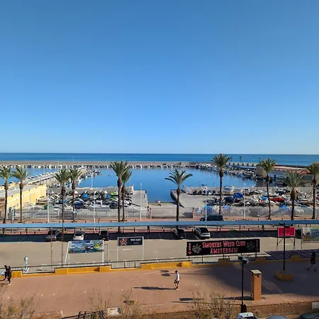 Apartment In Paseo Maritimo- First Line To The Beach With Sea View Fuengirola Exterior photo