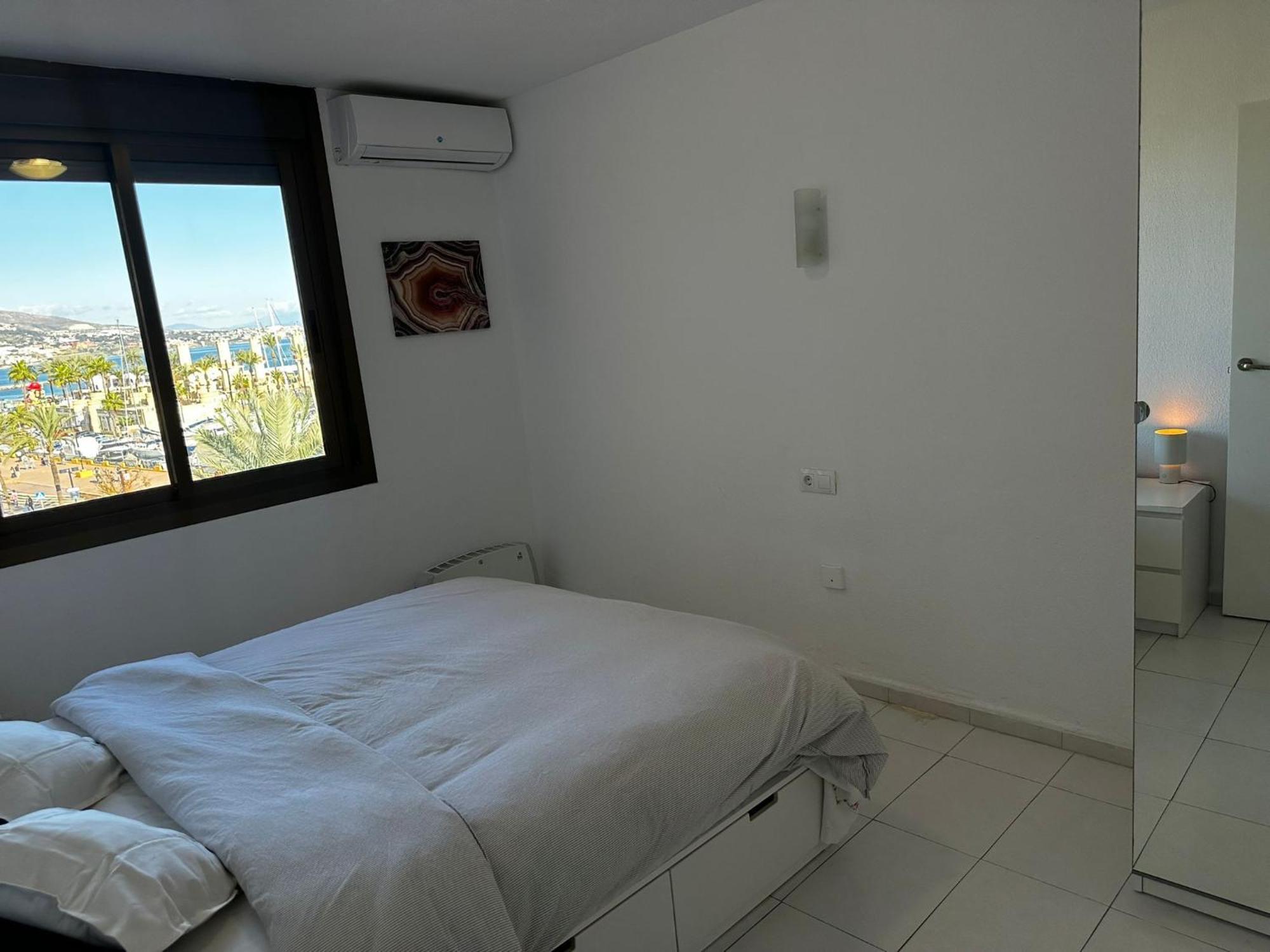 Apartament In Paseo Maritimo- First Line To The With Sea View