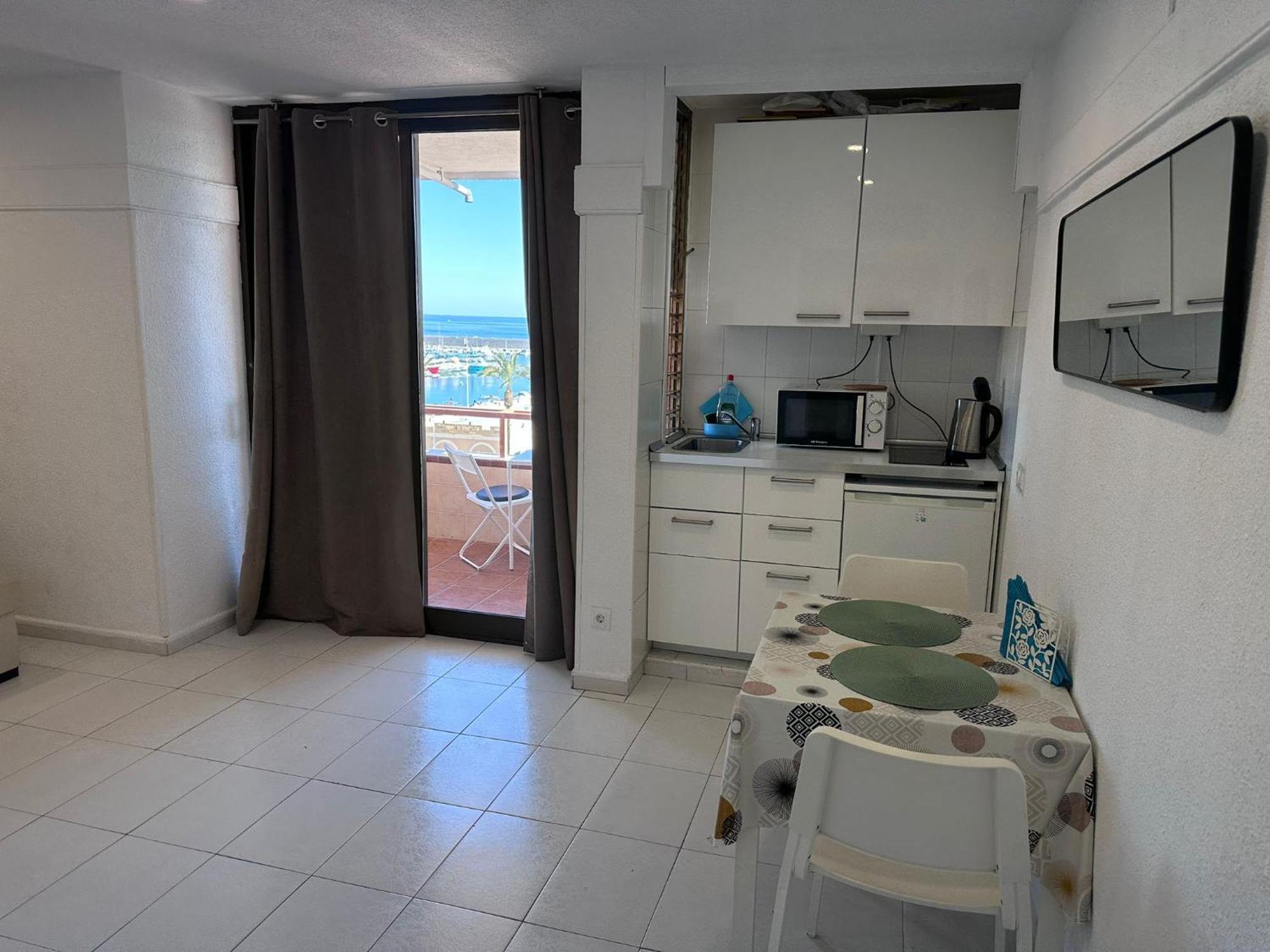 In Paseo Maritimo- First Line To The With Sea View Apartament Fuengirola